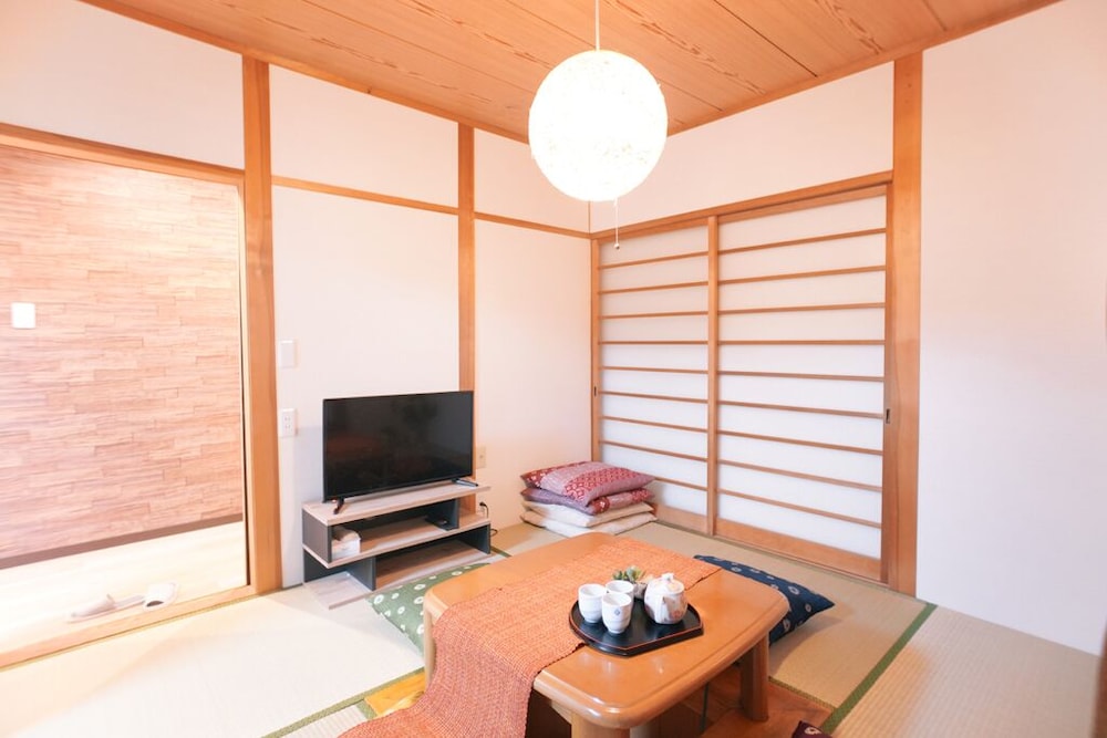 TSURUMIBASHI HOUSE 大阪