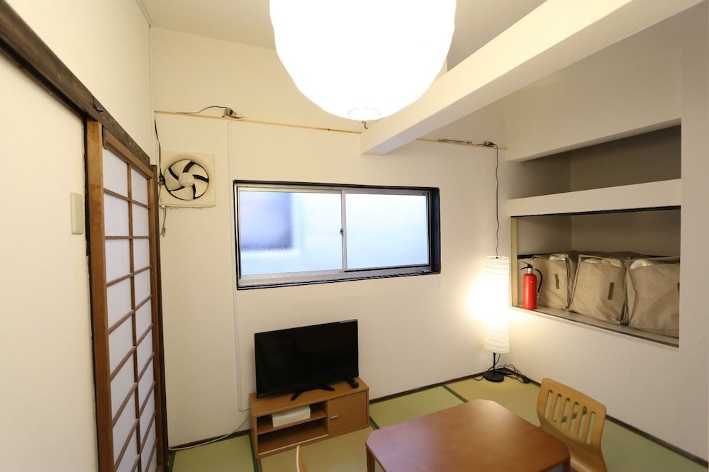 GUEST HOUSE 大阪