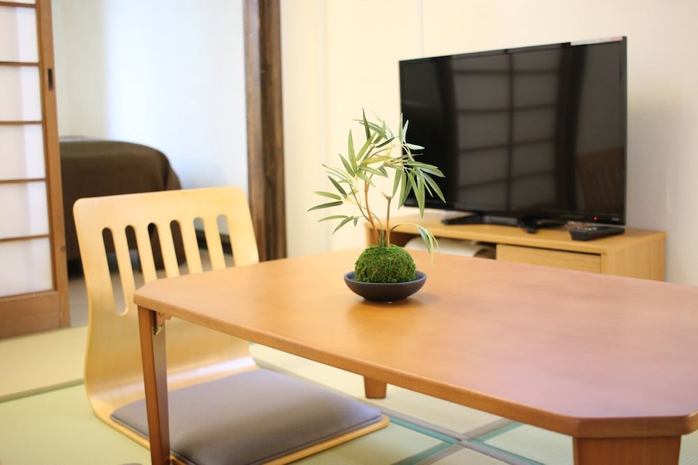 GUEST HOUSE 大阪