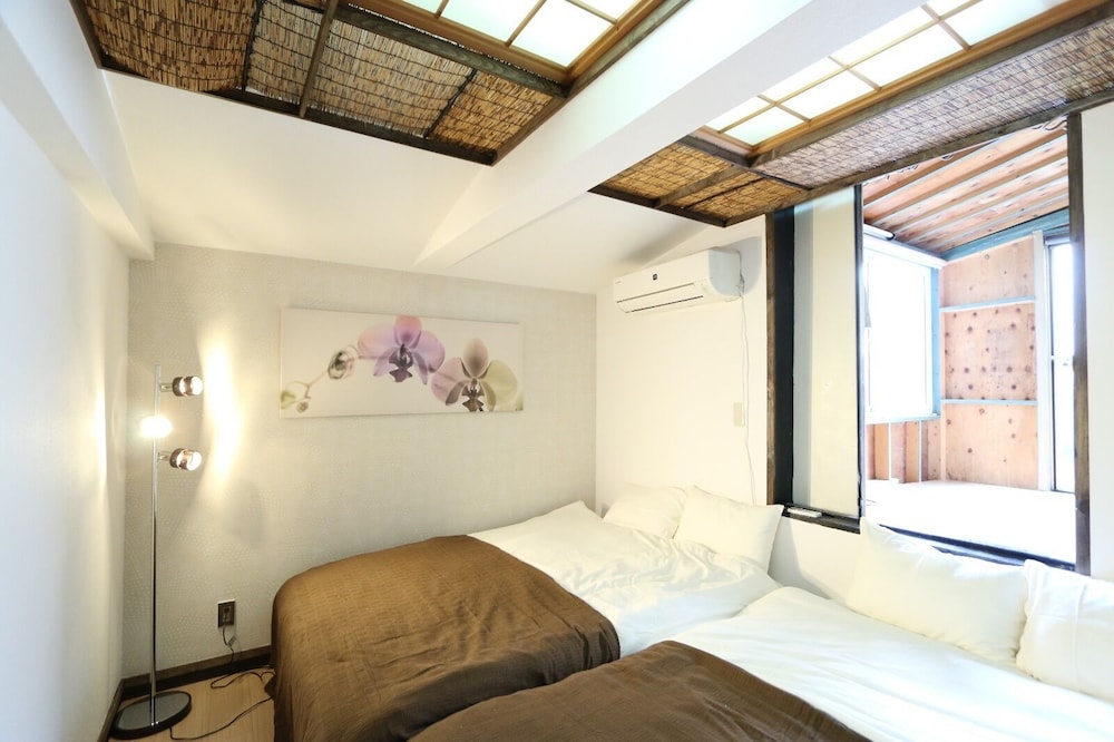 GUEST HOUSE 大阪