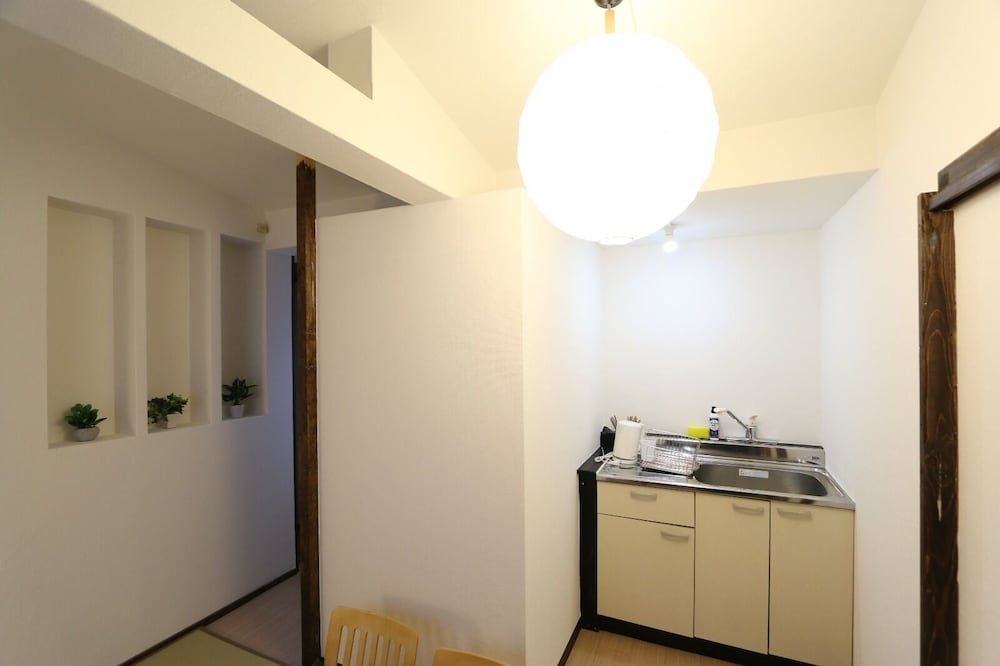 GUEST HOUSE 大阪