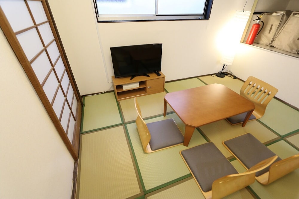 GUEST HOUSE 大阪