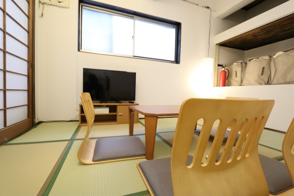 GUEST HOUSE 大阪
