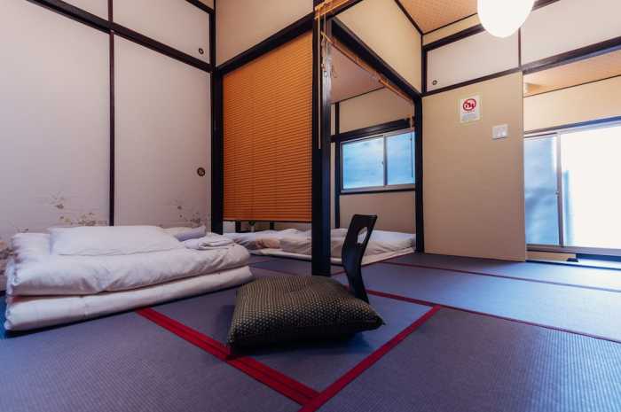 LOCAL STAY IN NAMBA 大阪