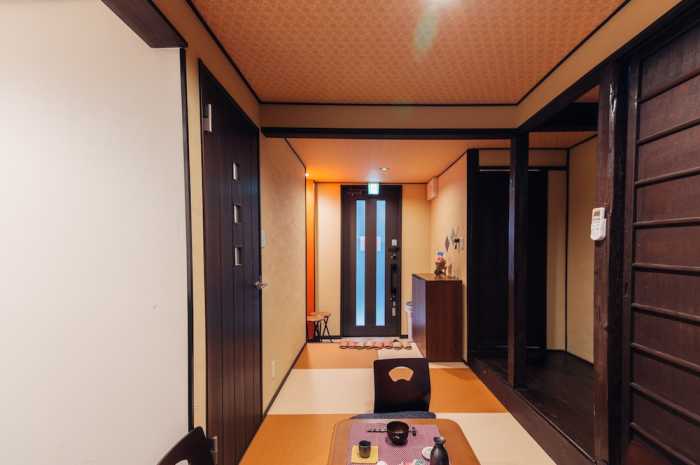 LOCAL STAY IN NAMBA 大阪
