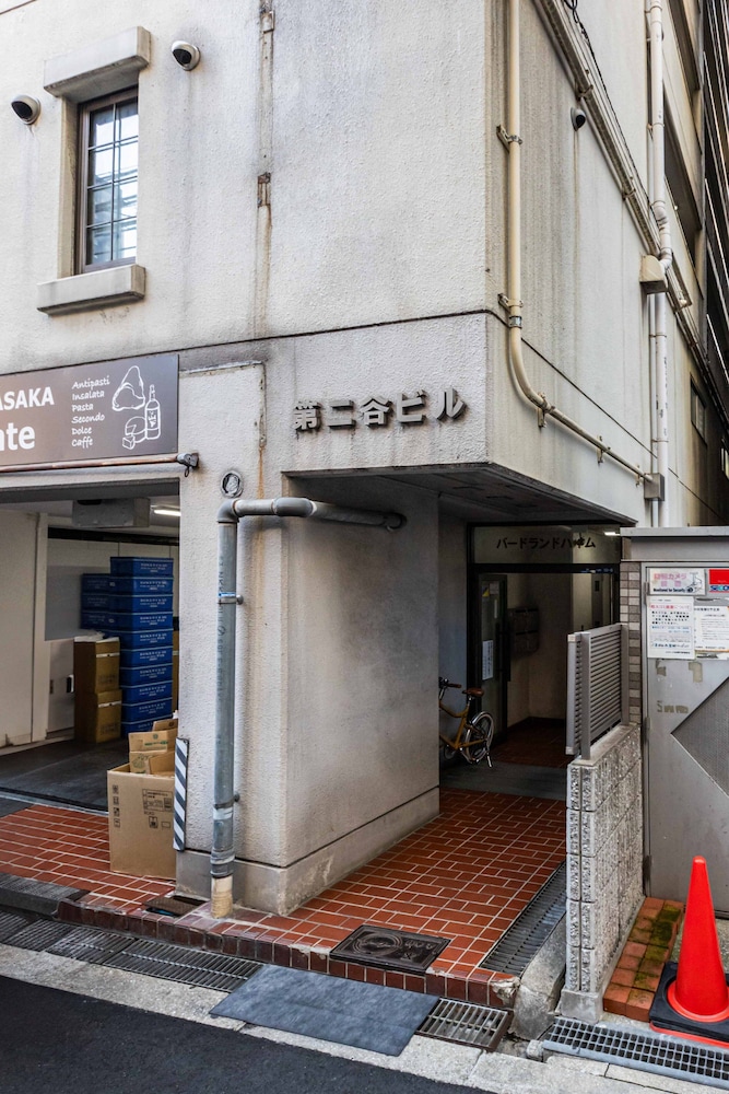BIRD LAND IN SHINSAIBASHI EAST 大阪