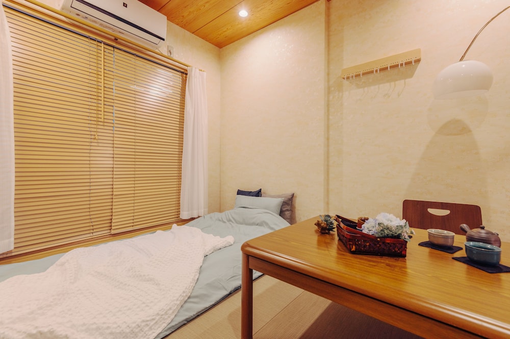 LOCAL STAY IN TAISHI 大阪