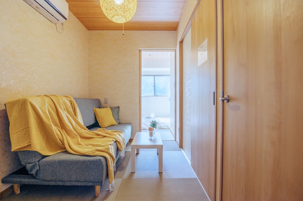 LOCAL STAY IN TAISHI 大阪