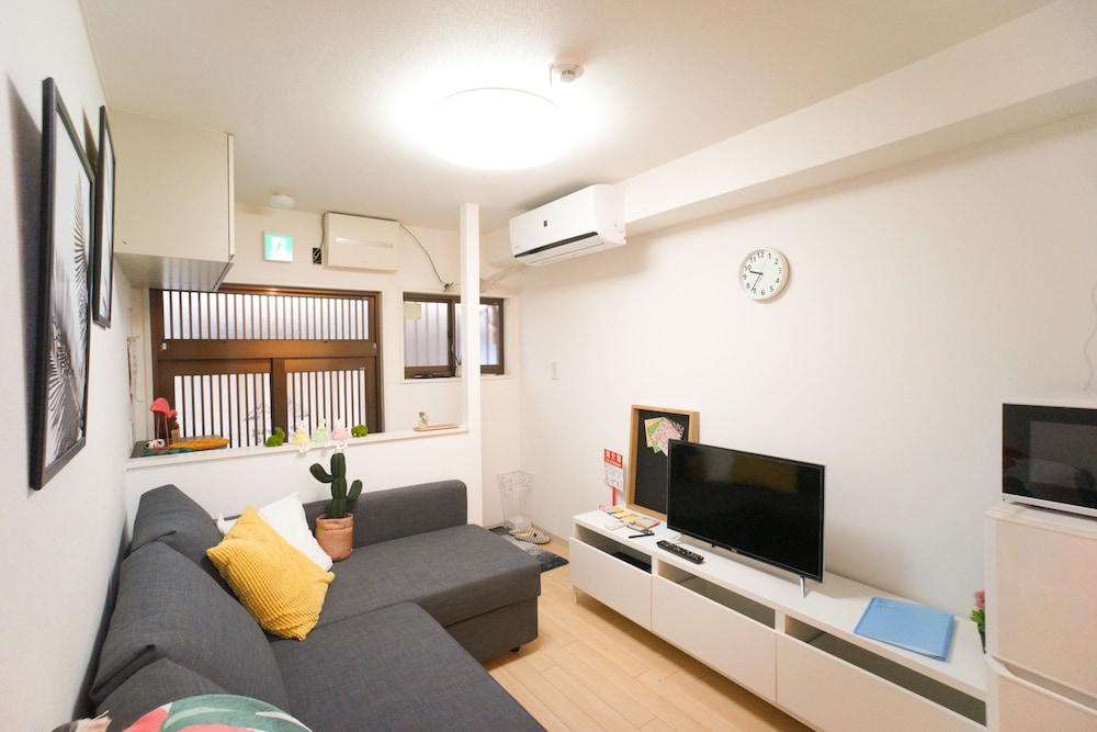 MATSUYAMACHI HOUSE 大阪