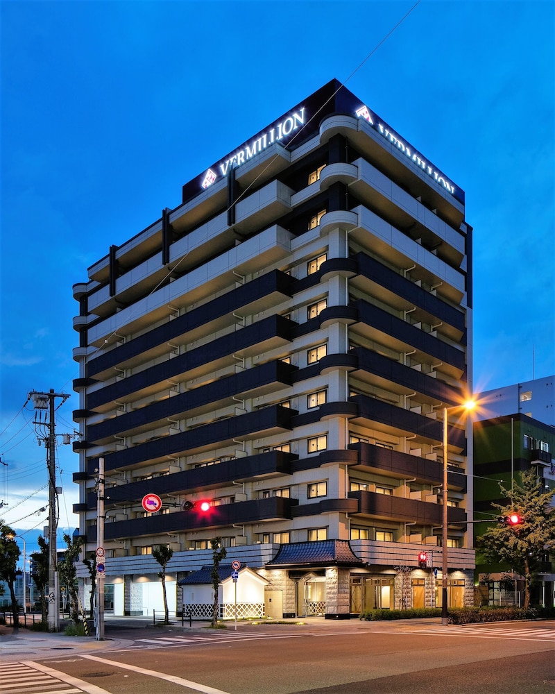 オーステイ ヴァミリオン ナンバ 大阪