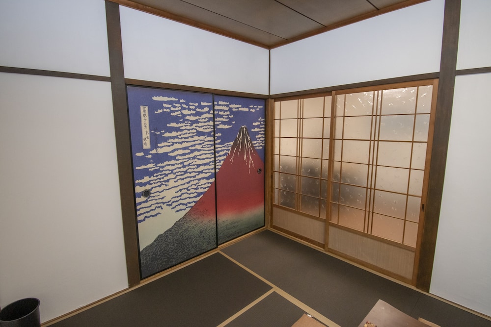 RA ヴィラ花園 大阪