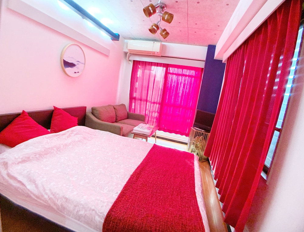 HOTEL AARON TSUTEN EAST 大阪