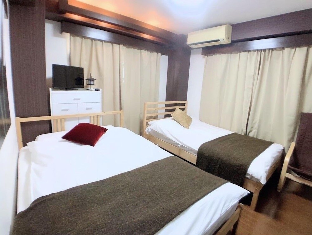 HOTEL AARON TSUTEN EAST 大阪