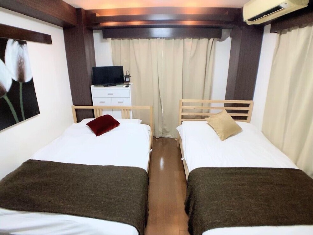HOTEL AARON TSUTEN EAST 大阪