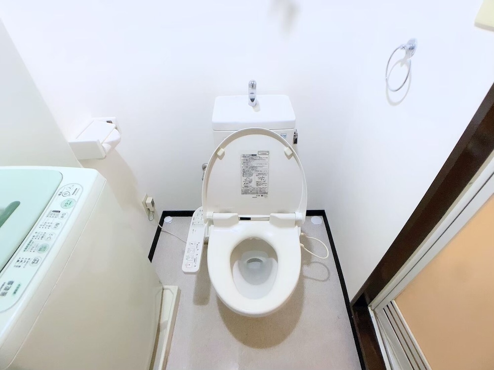 HOTEL AARON TSUTEN EAST 大阪