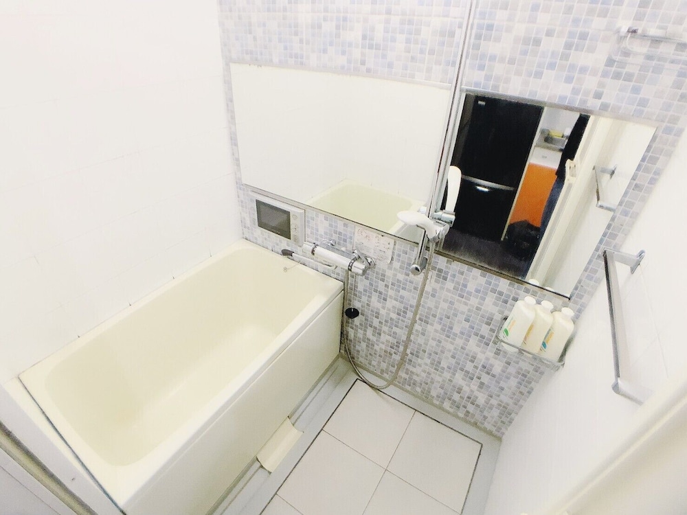 HOTEL AARON TSUTEN EAST 大阪