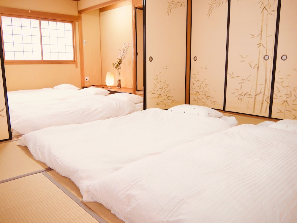 JEN'S HOUSE OSAKA 大阪