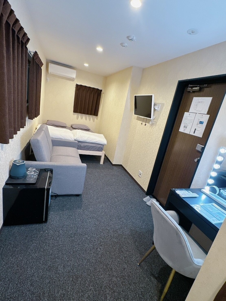 HOMEE OSAKA 大阪