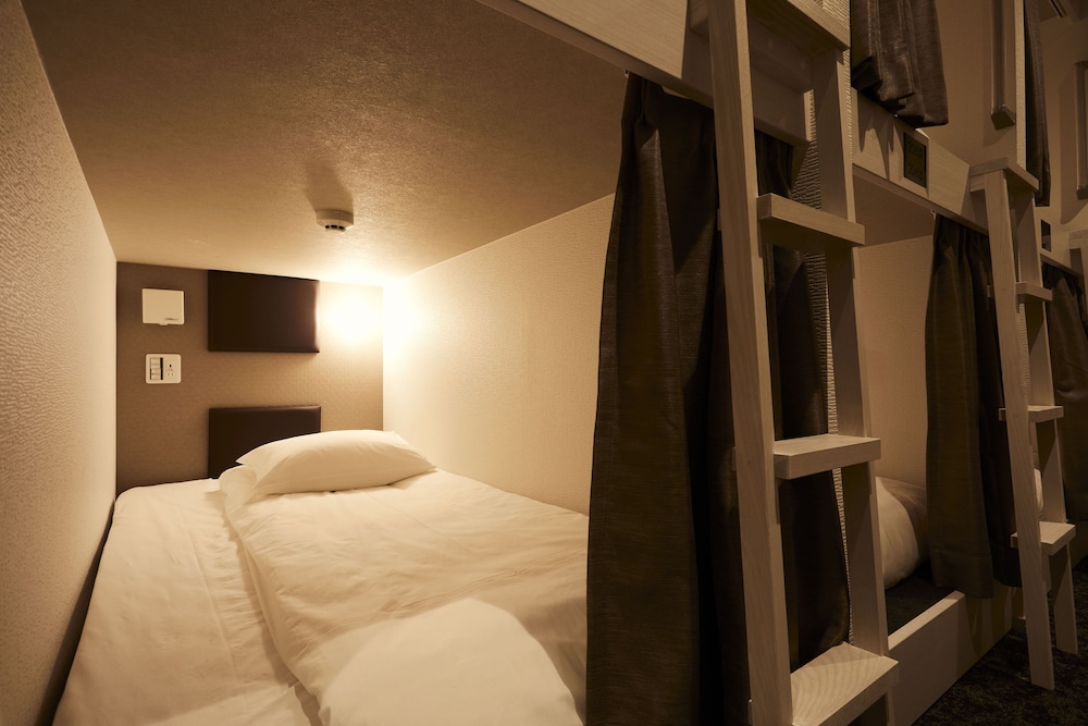 HOTEL THE ROCK 大阪