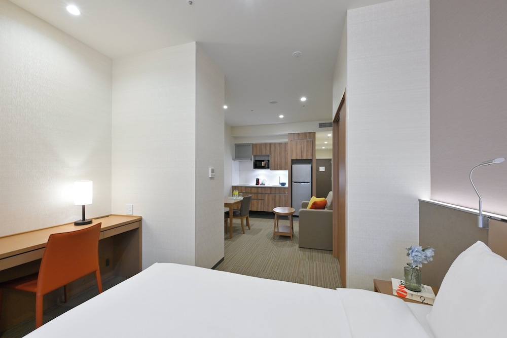ホリディ・イン & スイーツ新大阪 バイ IHG 大阪