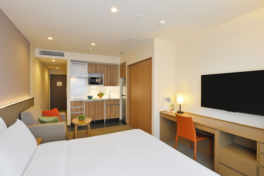 ホリディ・イン & スイーツ新大阪 バイ IHG 大阪