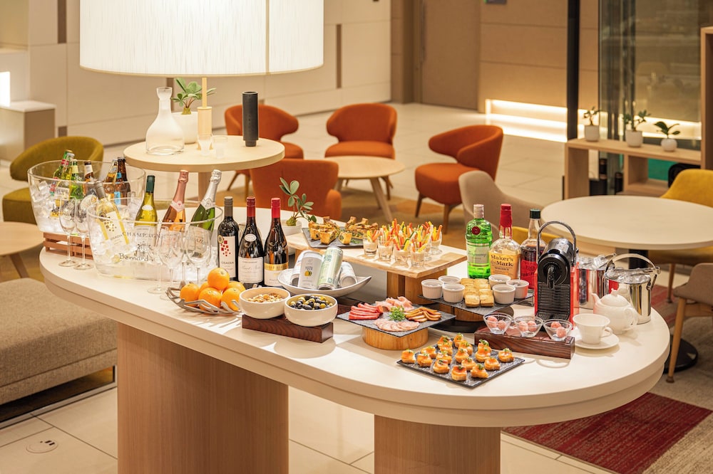 ホリディ・イン & スイーツ新大阪 バイ IHG 大阪