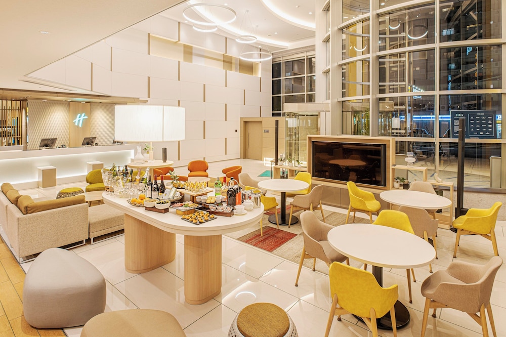ホリディ・イン & スイーツ新大阪 バイ IHG 大阪