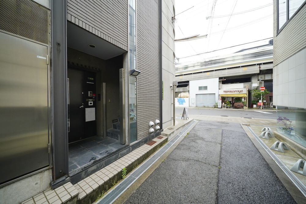 32 PARADOX 大阪
