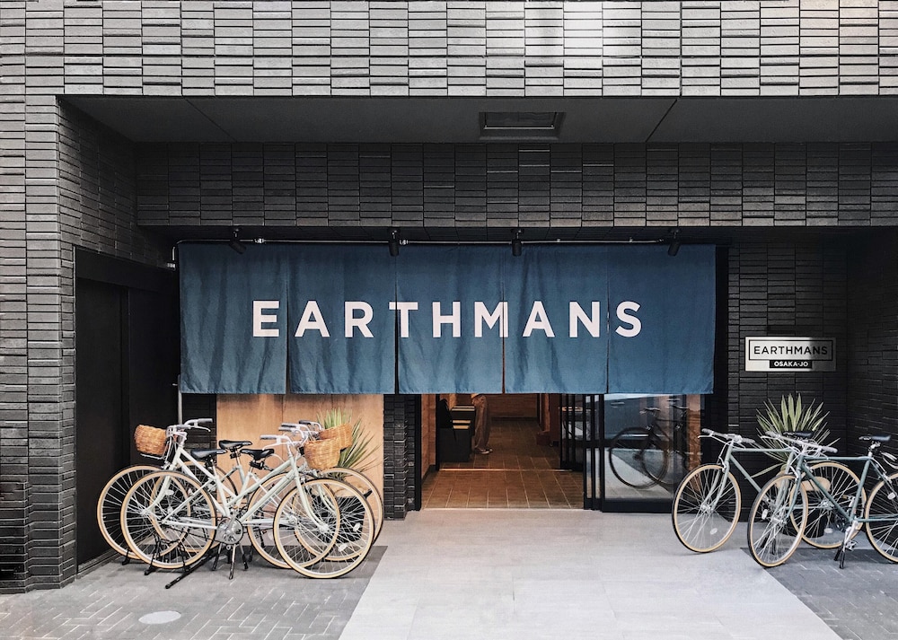 EARTHMANS OSAKA-JO 大阪