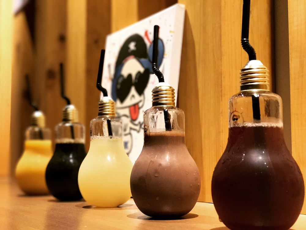 ARK HOSTEL & CAFE DINING 大阪