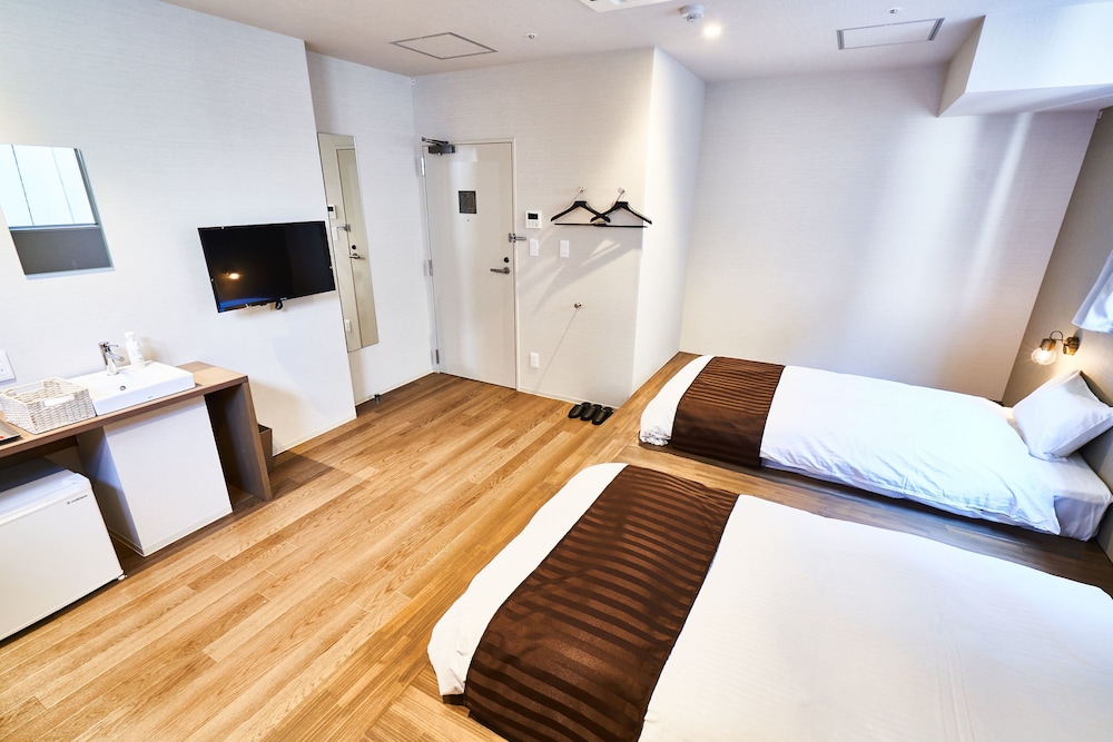 アンドホステル本町イースト 大阪