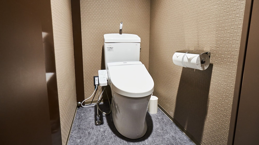 アンドホステル本町イースト 大阪