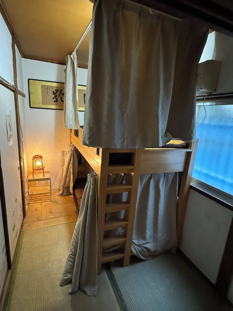 ぴーすはうす昭和 大阪