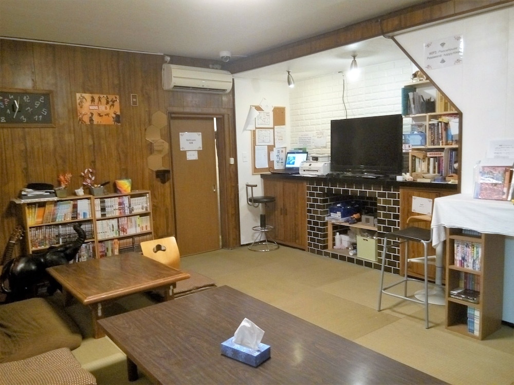 ぴーすはうす昭和 大阪