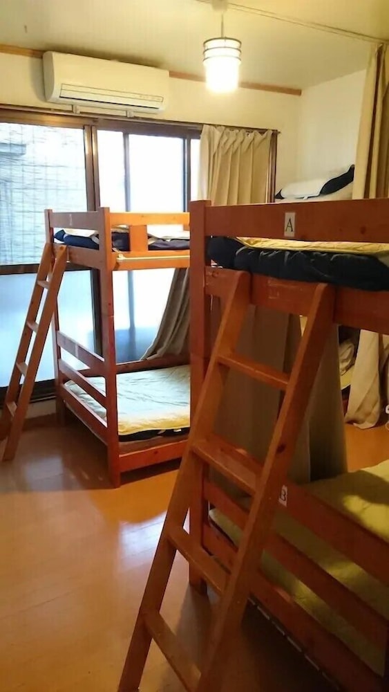 ぴーすはうす昭和 大阪