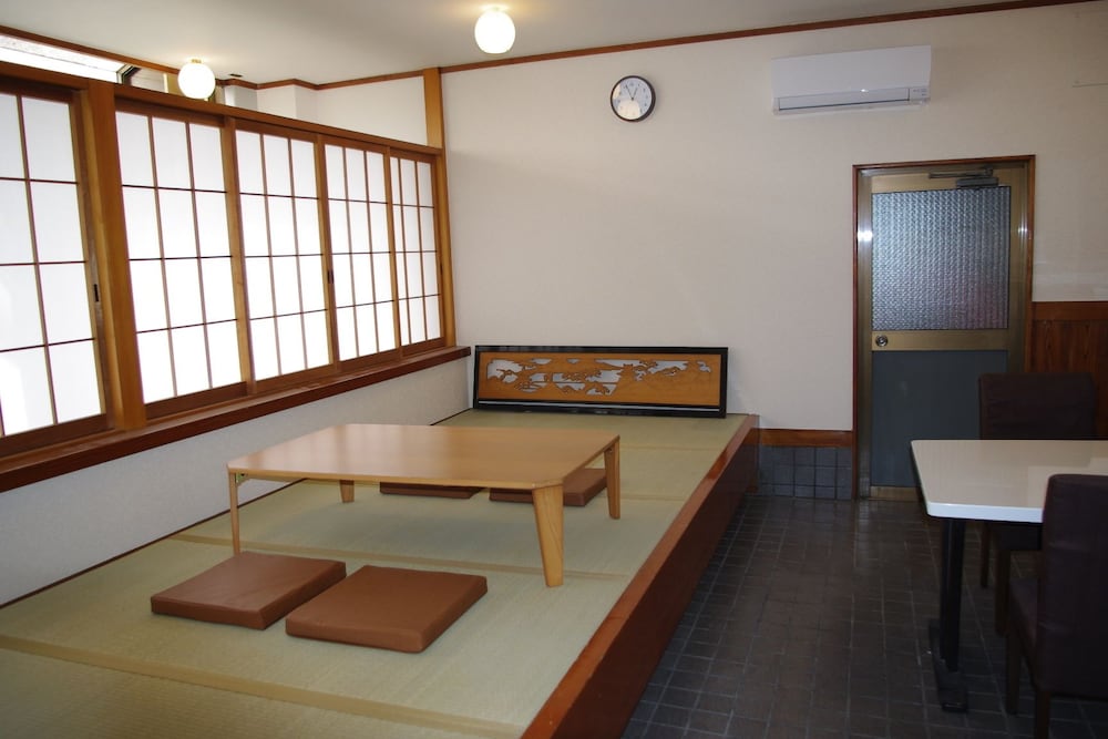 椿ハウス 大阪