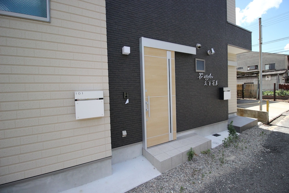 CASA GRAPP 天下茶屋 大阪