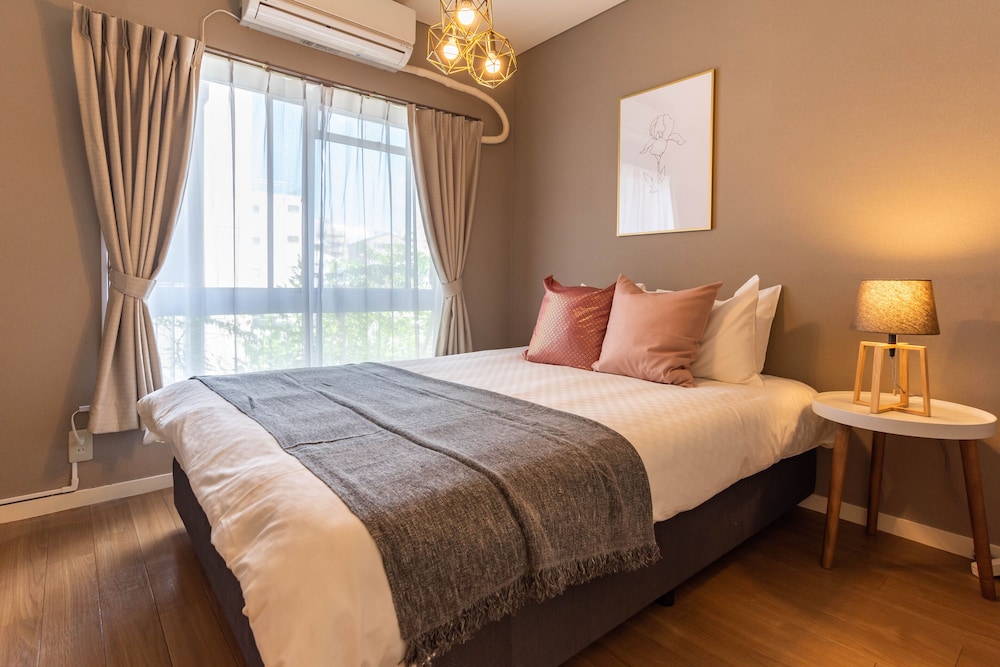 ビジュースイーツ PIECES 大阪