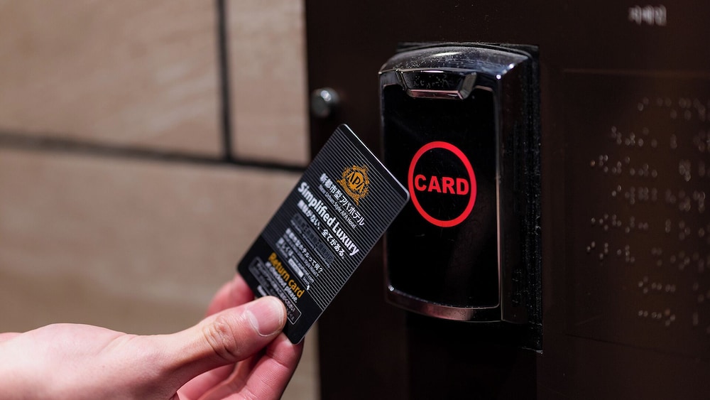 アパホテル〈なんば南大国町駅前〉 大阪