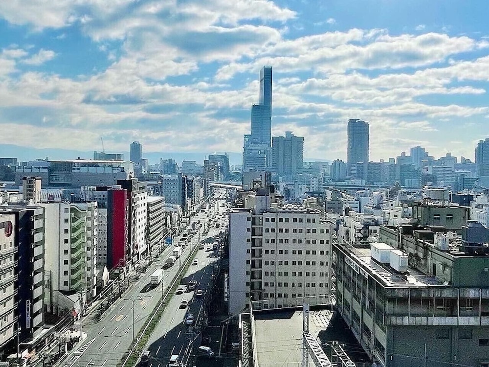 チサン スタンダード 大阪新今宮 大阪