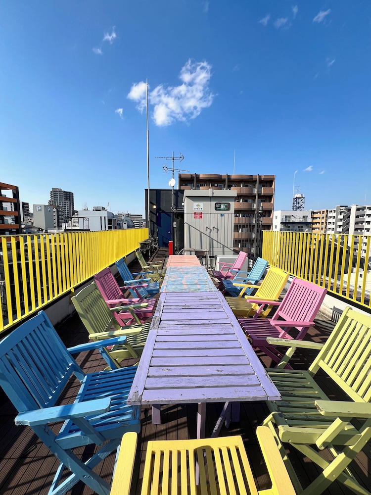 HOTEL HANGOUT - ホステル 大阪