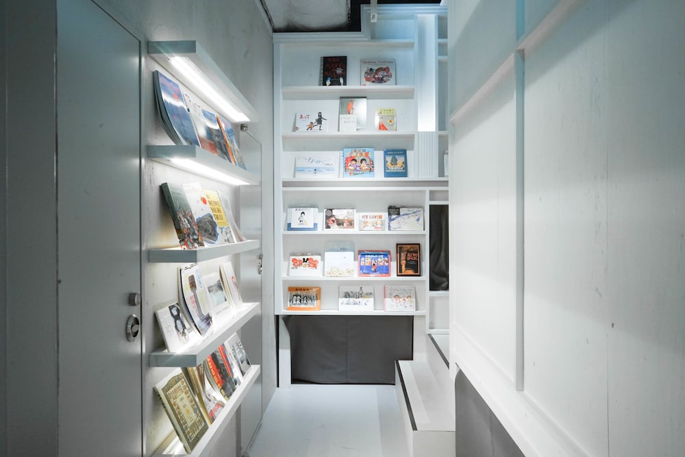 BOOK AND BED TOKYO 心斎橋店 大阪