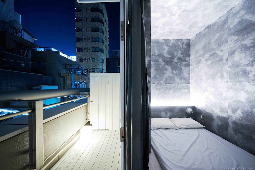 BOOK AND BED TOKYO 心斎橋店 大阪