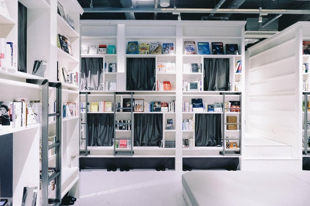 BOOK AND BED TOKYO 心斎橋店 大阪