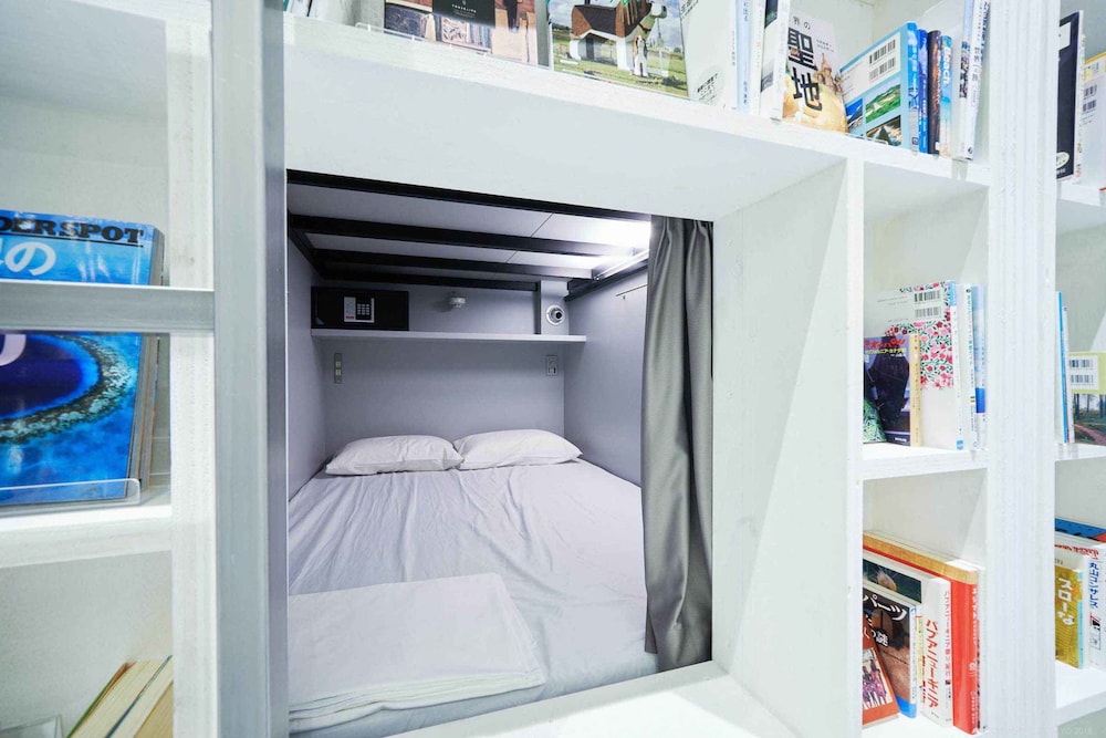 BOOK AND BED TOKYO 心斎橋店 大阪
