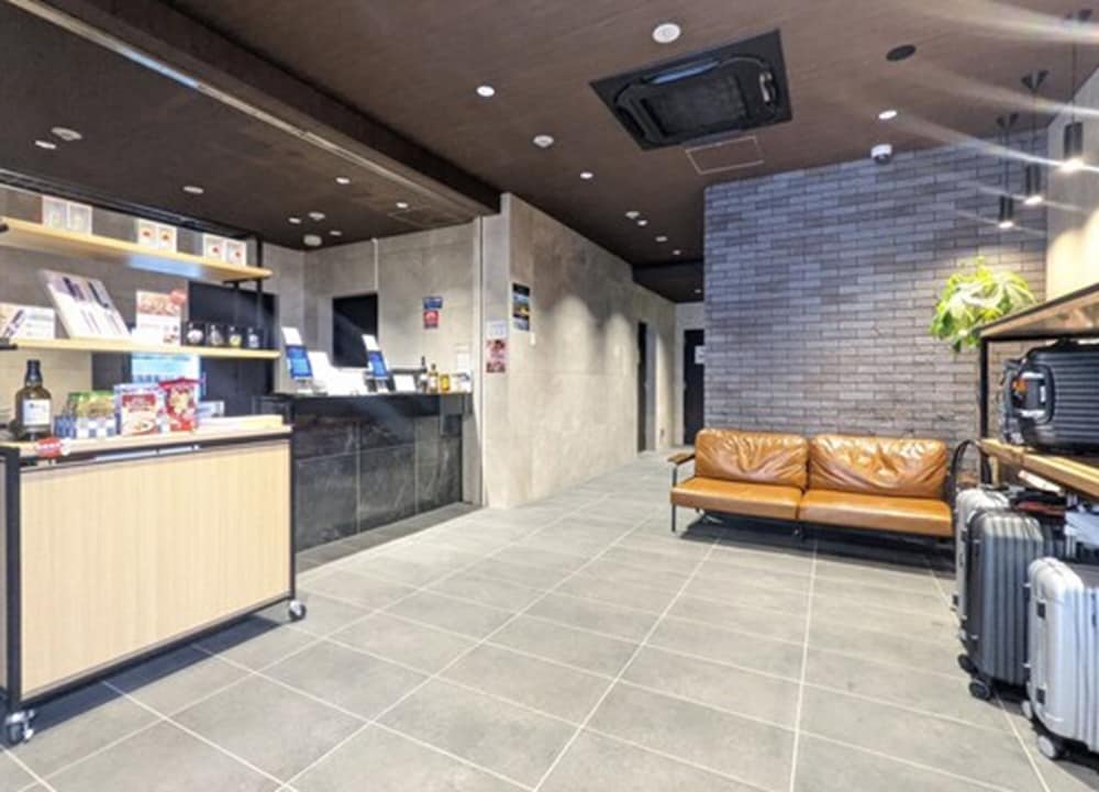 エスリードホテル難波サウス Ⅲ 大阪