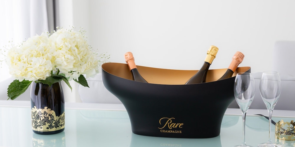 CUVÉE J2 HÔTEL OSAKA BY 温故知新 - 大人限定 大阪