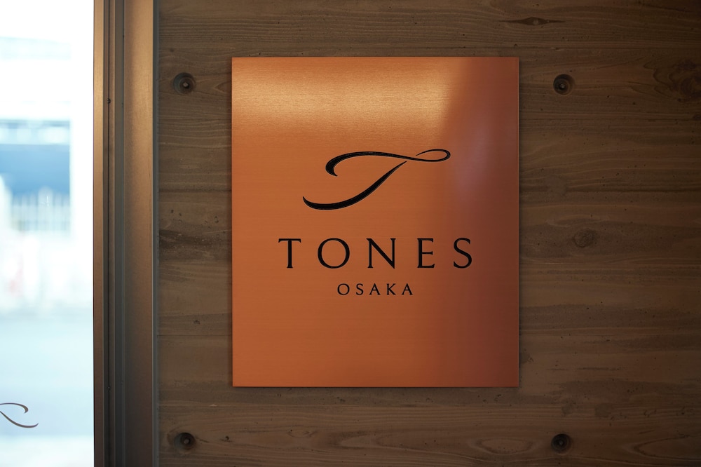 TONES OSAKA 大阪