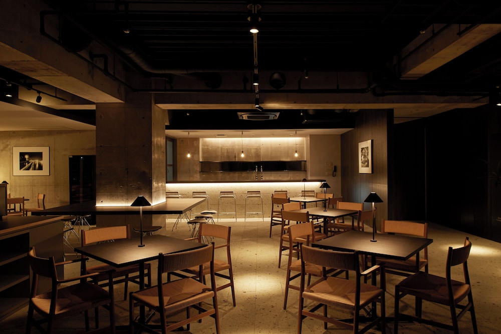 TONES OSAKA 大阪