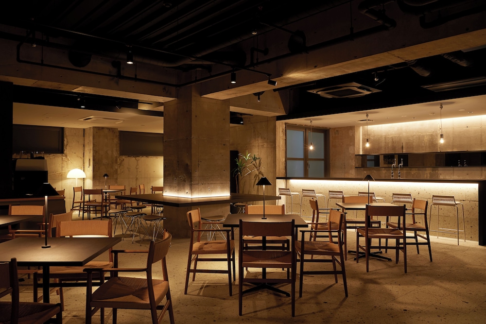 TONES OSAKA 大阪